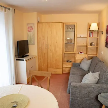 Irene Daire Seefeld in Tirol